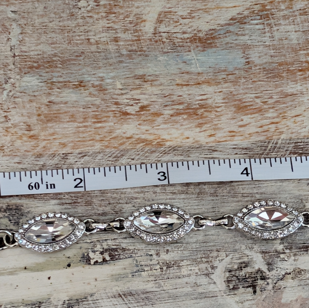 Elegant Oval Rhinestone, Silver Tone Chain Belt, 60" Total Length - Picture 6 of 9